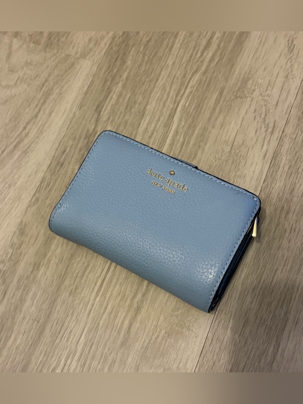 Kate Spade medium bifold wallet